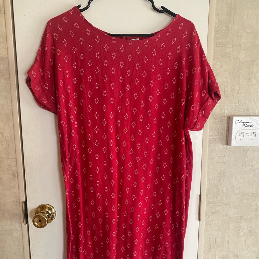Red t shirt dress